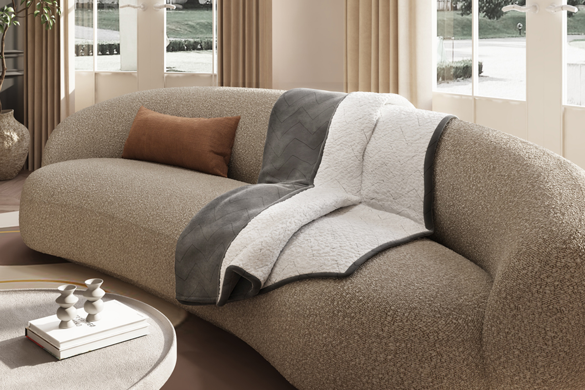 Cozi Heated Throw Blanket